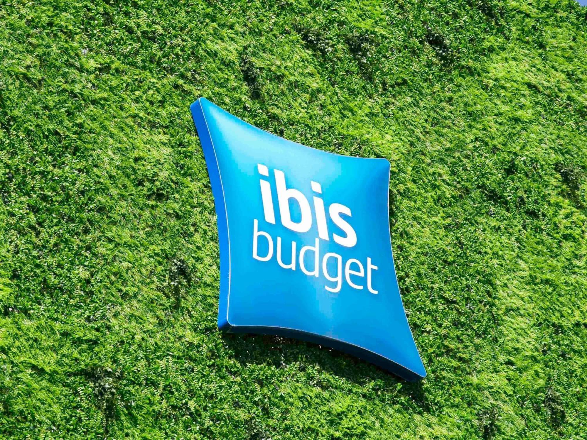 Hotel ibis budget Bordeaux Aéroport Mérignac Esterno foto